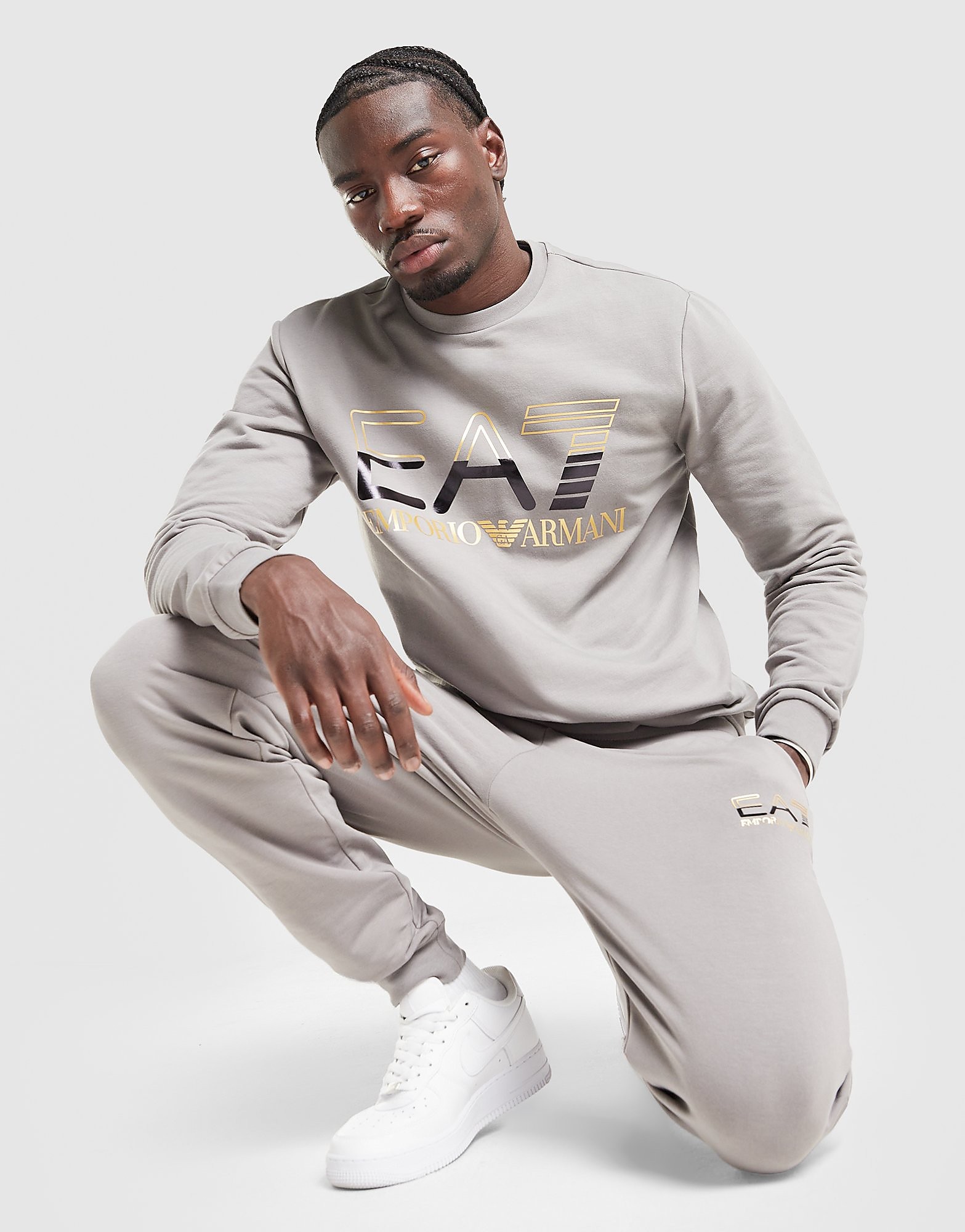 EA7 Emporio Armani Large Logo Crew Tracksuit - Grijs- Heren, Grijs EA7 Emporio Armani Large Logo Crew Tracksuit - Grijs- Heren, Grijs