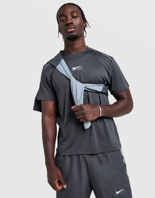 Nike Grid T-Shirt - Zwart- Heren, Zwart