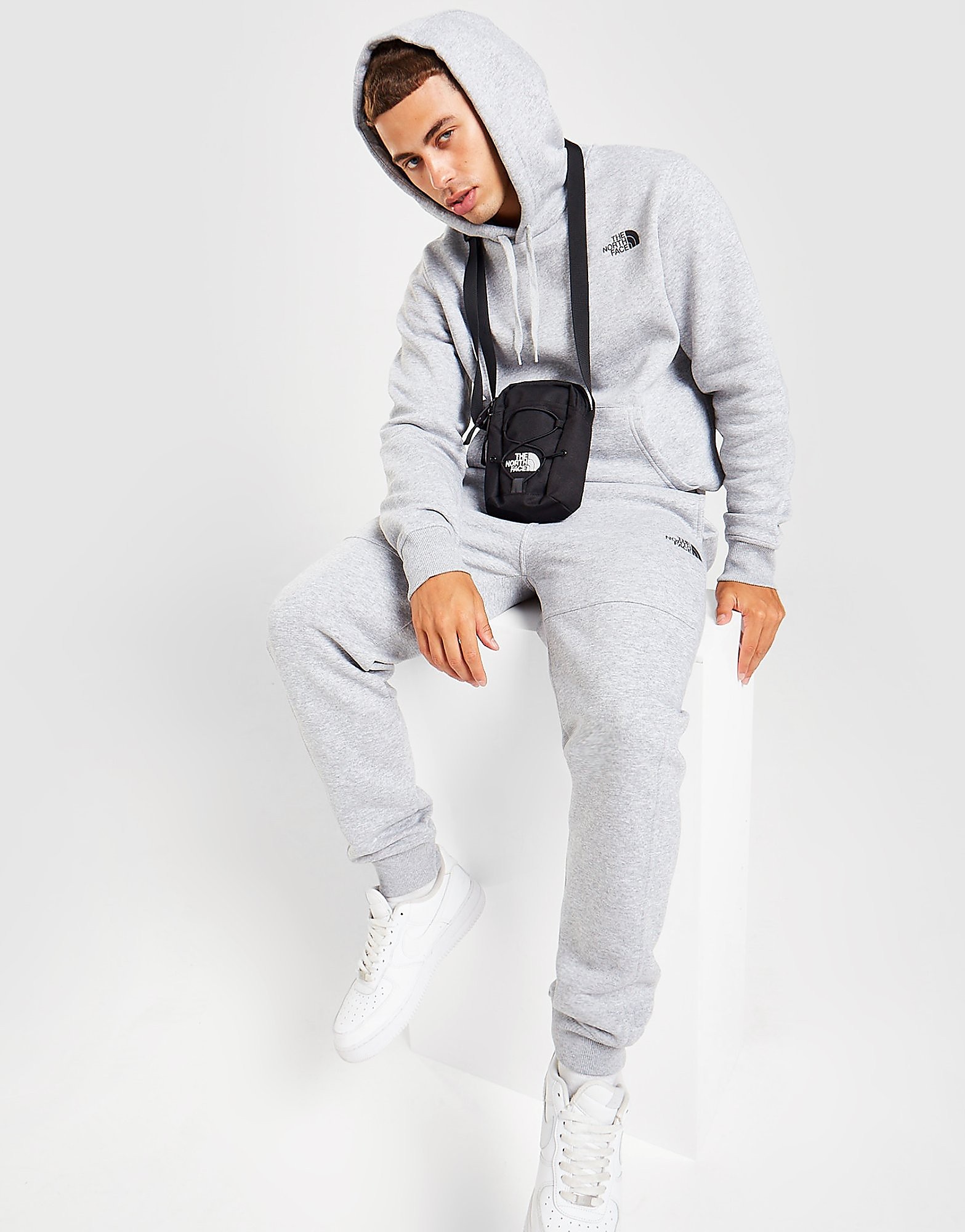 The North Face Overhead Fleece Tracksuit - Grijs- Heren, Grijs The North Face Overhead Fleece Tracksuit - Grijs- Heren, Grijs